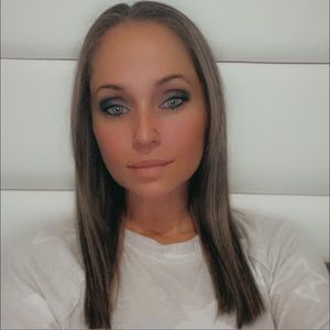 Meet your Posher, Brandy